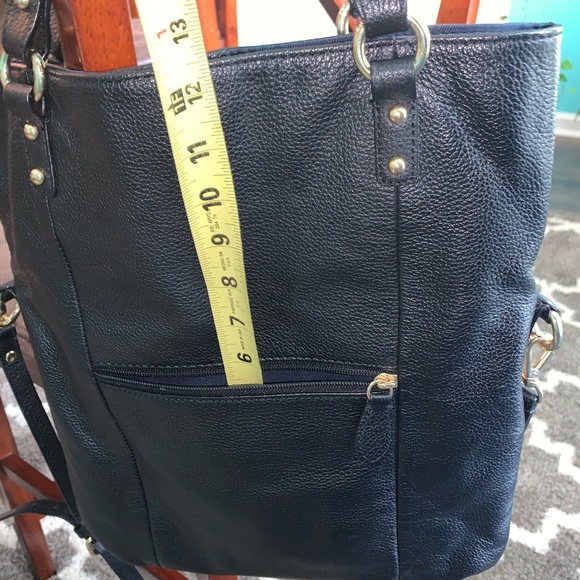 Tommy Hilfiger Genuine Leather Crossbody Bag - Picture 14 of 16